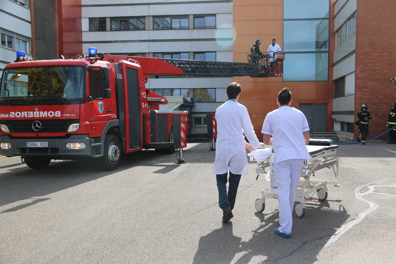 Fotos: Simulacro en el Hospital San Juan de Dios de León