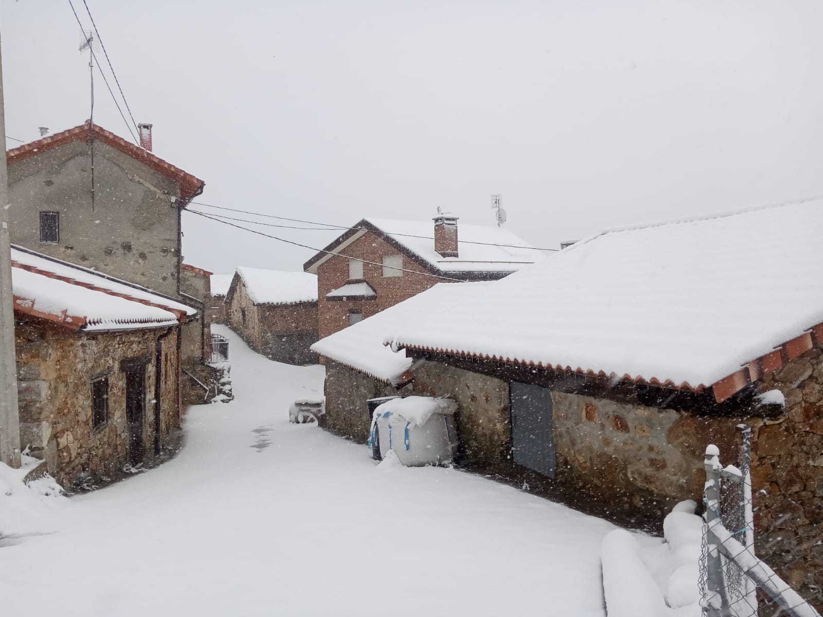 La comarca de Valderrueda afectada por el temporal de nieve.