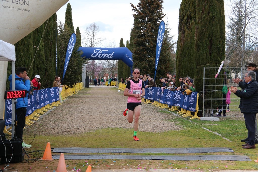 Numerosos equipos de runners se dieron cita en la prueba virginiana