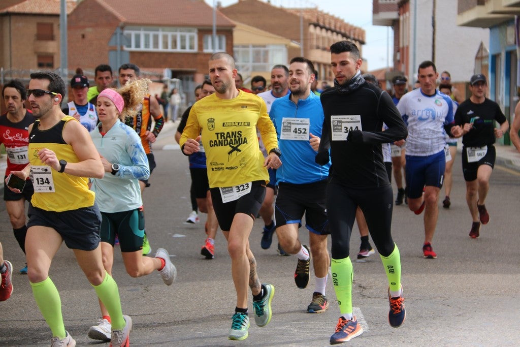 Numerosos equipos de runners se dieron cita en la prueba virginiana