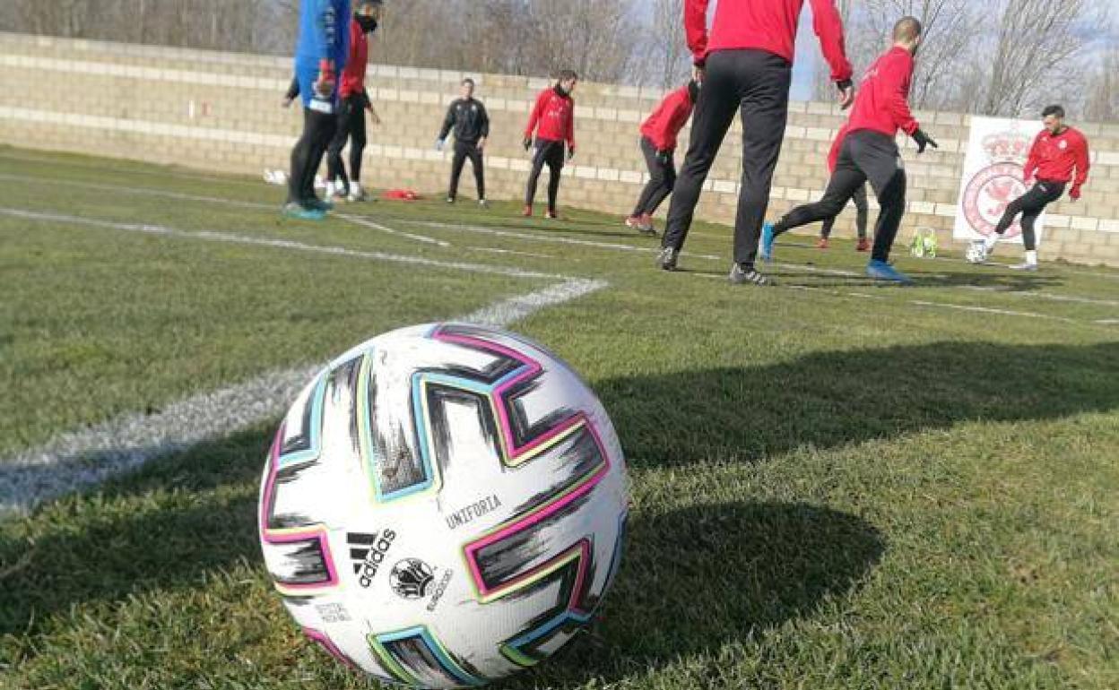 La Cultural Leonesa suspende todo de fomra preventiva menos los entrenamientos del primer equipo