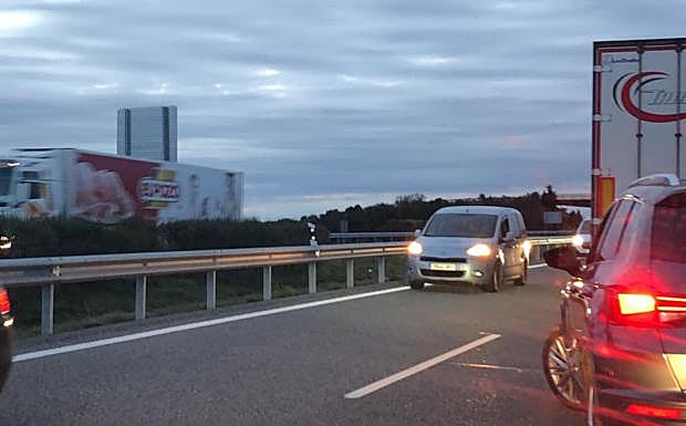 Imagen principal - Varios detalles de las retenciones. 