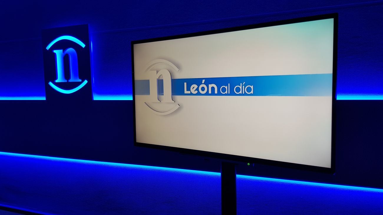 Imagen del estudio de televisión de leonoticias, donde se mantendrá la edición diaria de 'León al día', el informativo de leonoticias que se ofrece cada jornada a las 20:30 horas a través de facebook.