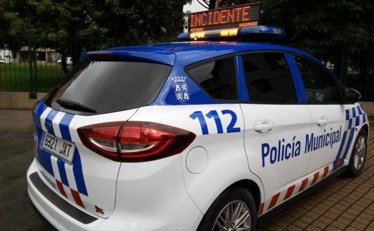 Coche de la Policía Municipal de Ponferrada.