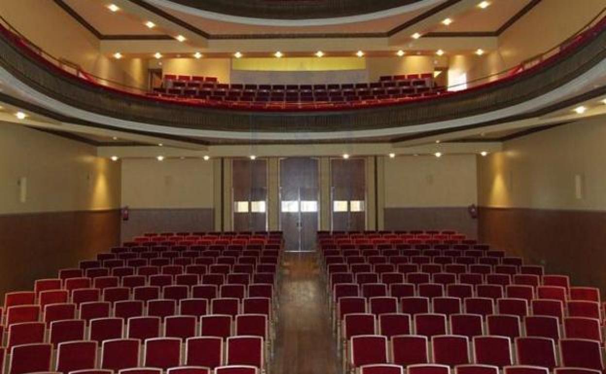 El Ayuntamiento de La Bañeza sortea entradas para el cine y el teatro municipal en su página de Facebook