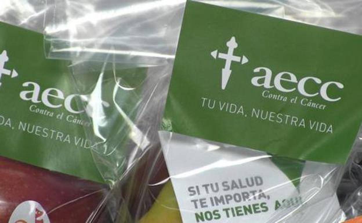 La AECC abre su servicio de ayuda psicológica a todos los familiares de fallecidos por la Covid-19