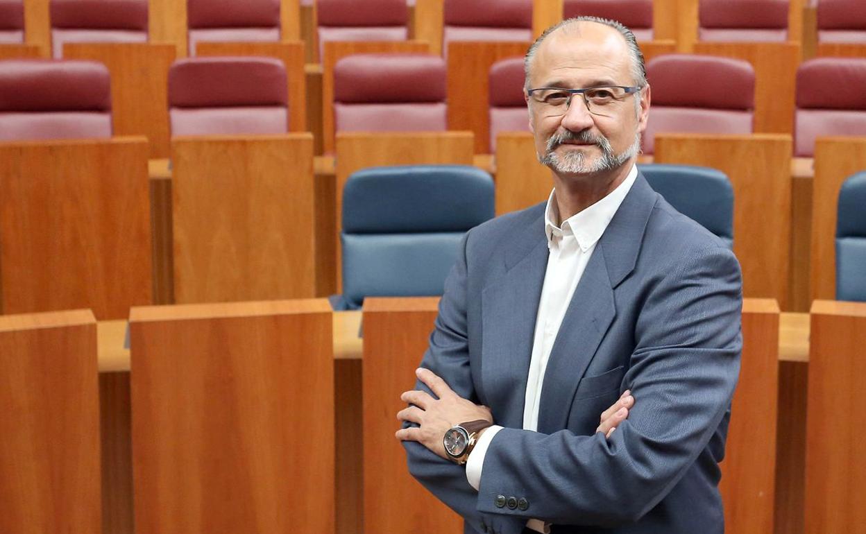 Luis Fuentes, presidente de las Cortes de Castilla y León.