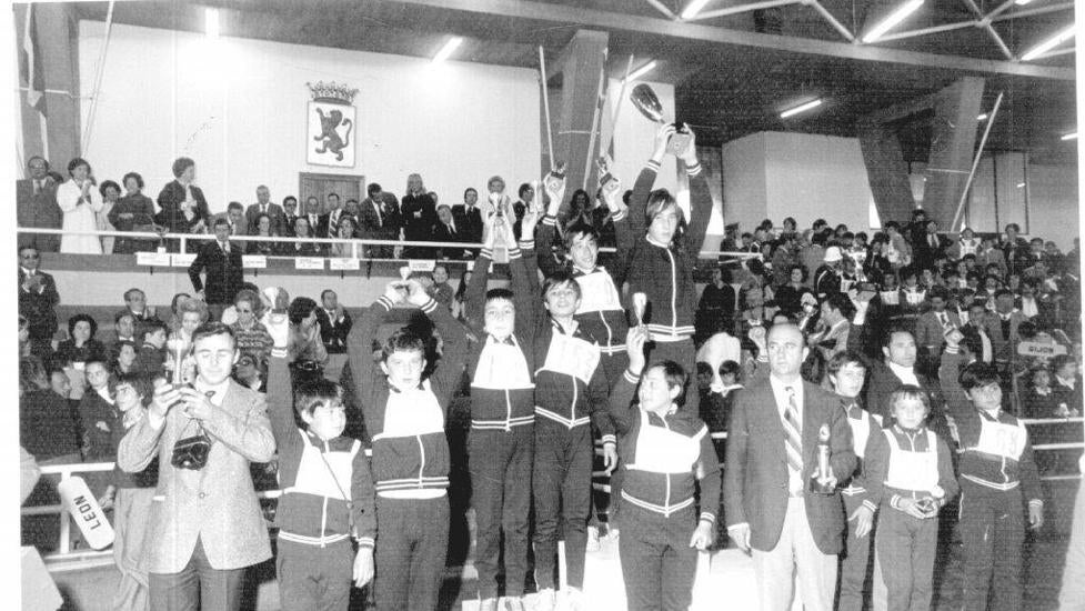 Competición infantil en el Palacio de los Deportes.