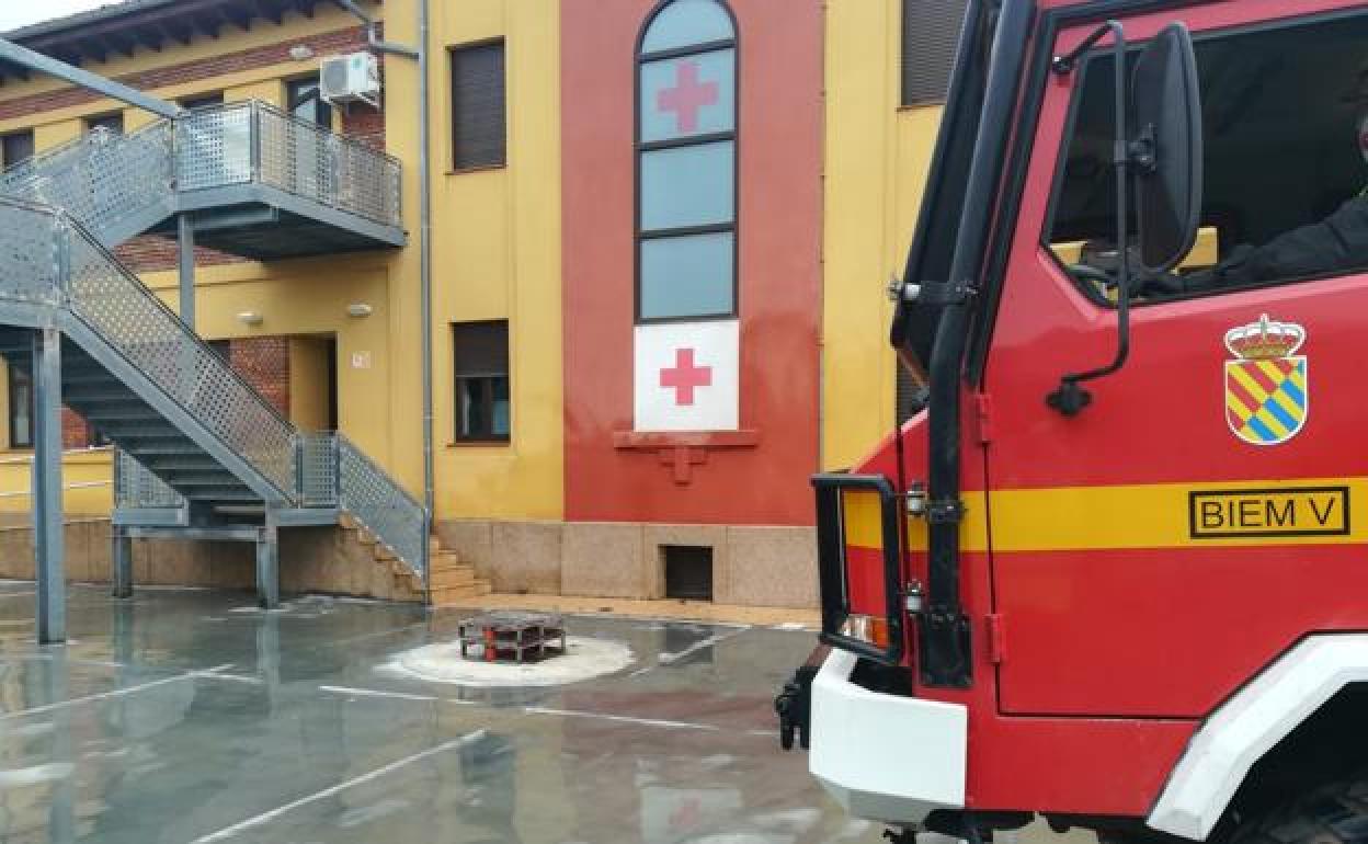 Un camión de la UME en una residencia leonesa. 