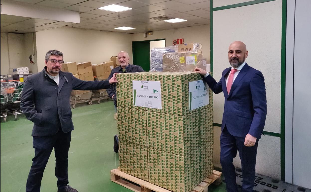 El Corte Inglés de León dona 100 juegos de sábanas para la residencia de Asprona en Quintana de Raneros