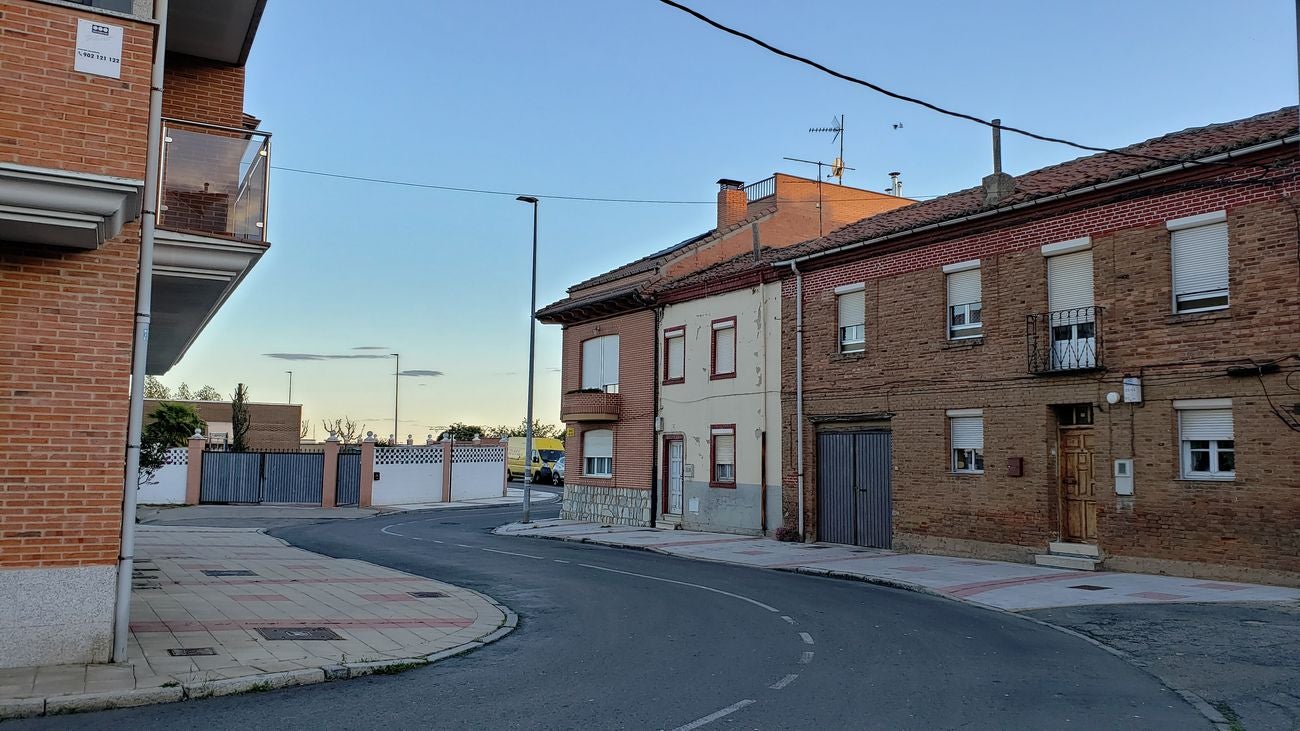 La barriada de Oteruelo es la única zona de León capital en la que no se aplican horarios restrictivos dentro del estado de alarma. Su singularidad: pertenece a la capital pero carece de continuidad urbana por lo que prevalece su categoría como pedanía.