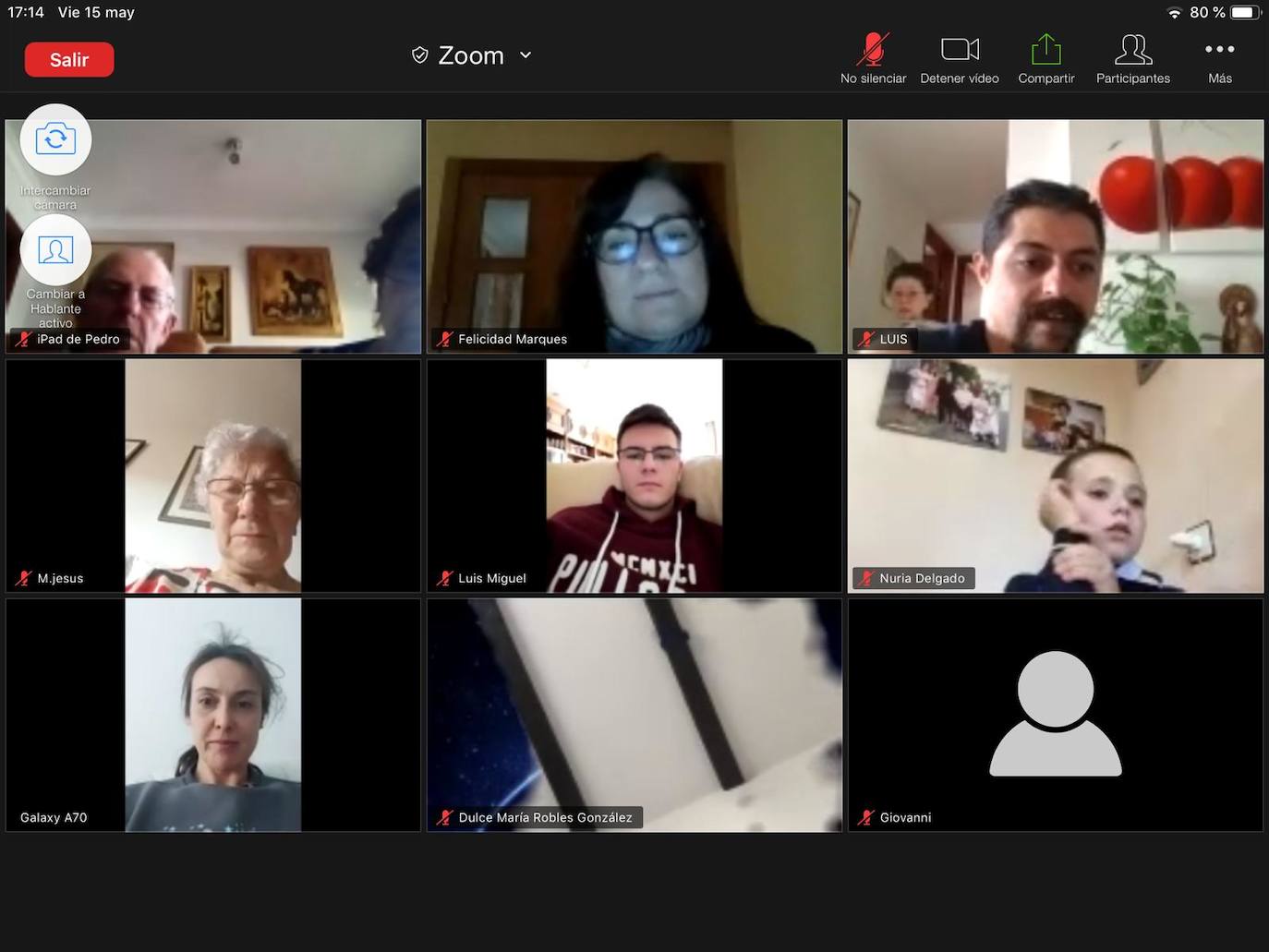 Los alumnos de Infantil del Colegio Peñacorada disfrutaron de la celebración de su salto a Primaria en una ceremonia única gracias a los medios telemáticos. 