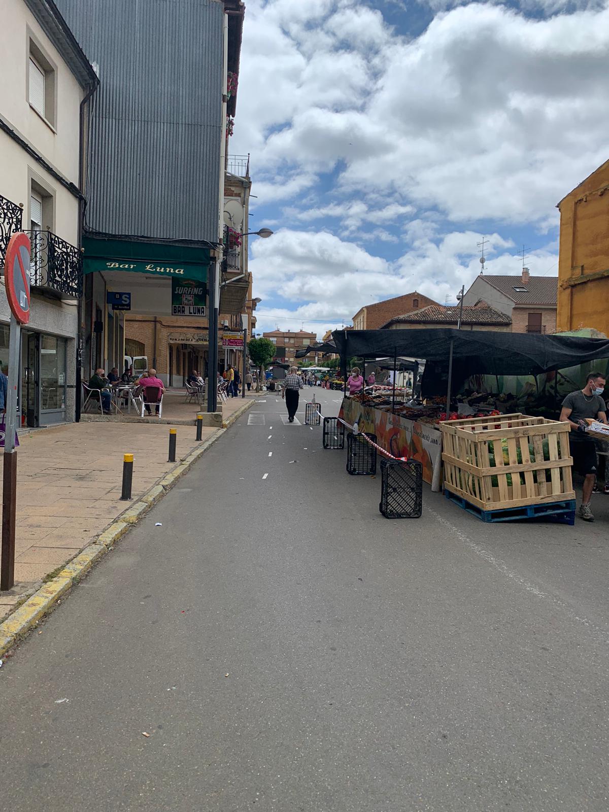 Fotos: El mercado vuelve a Sahagún
