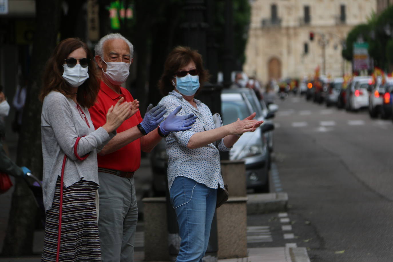 La marcha en automóvil propuesta por el partido de Abascal colapsa el centro de la ciudad durante media hora