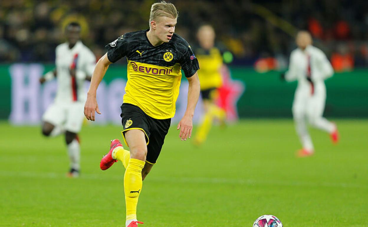 Haaland, en un partido con el Borussia Dortmund.