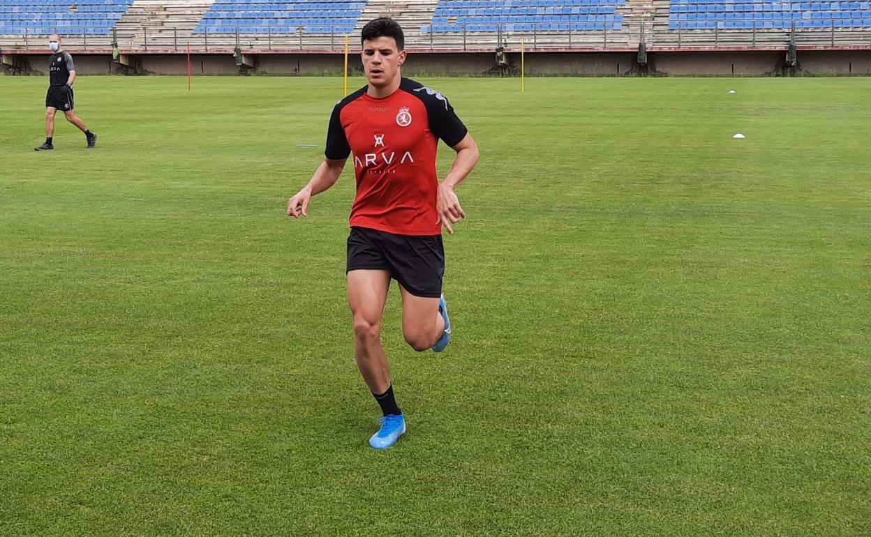 Augusto, en un entrenamiento con la Cultural.