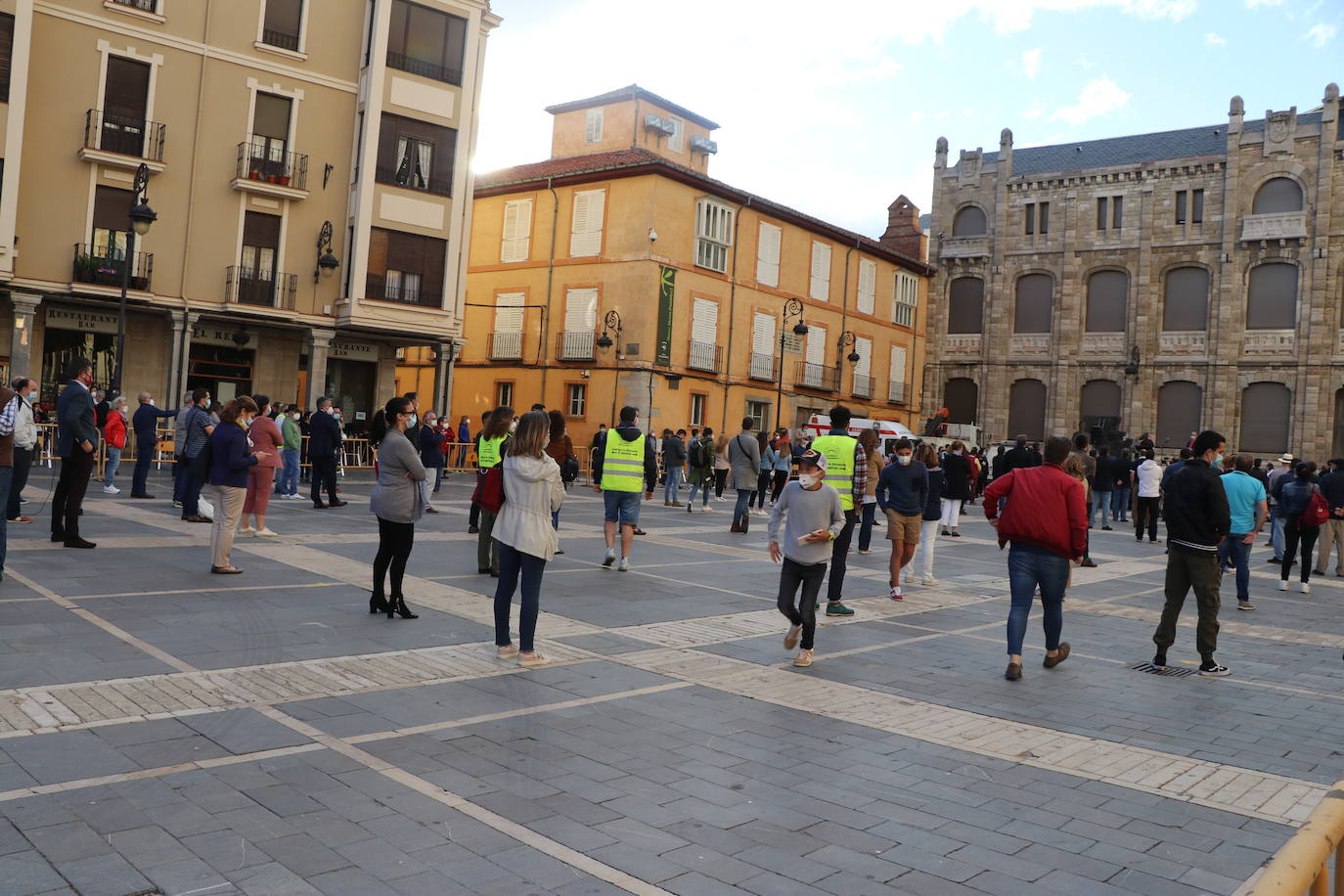 Empresarios y trabajadores leoneses se unen para exigir medidas en favor del tejido productivo y el empleo en la provincia.