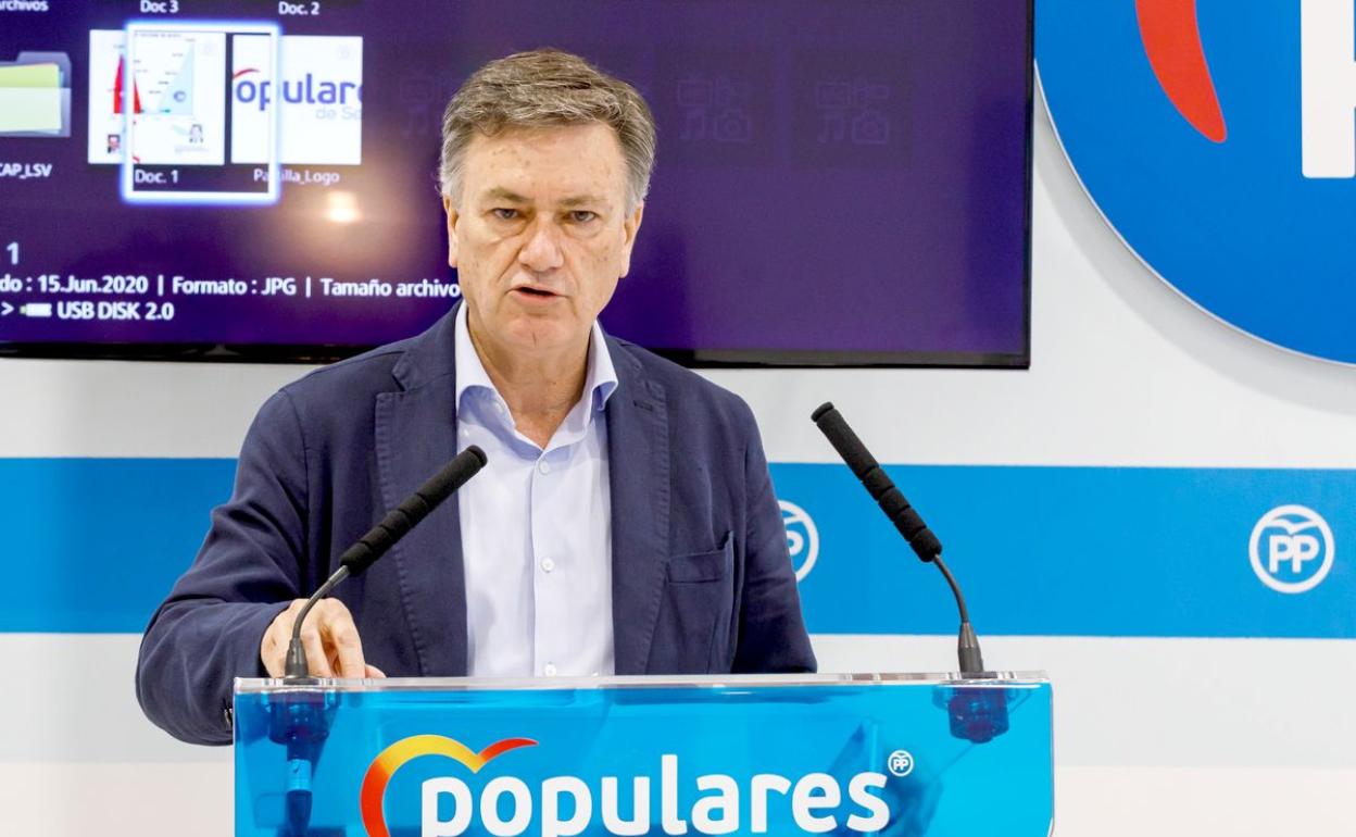 El Secretario Autonómico del PP, Francisco Vázquez