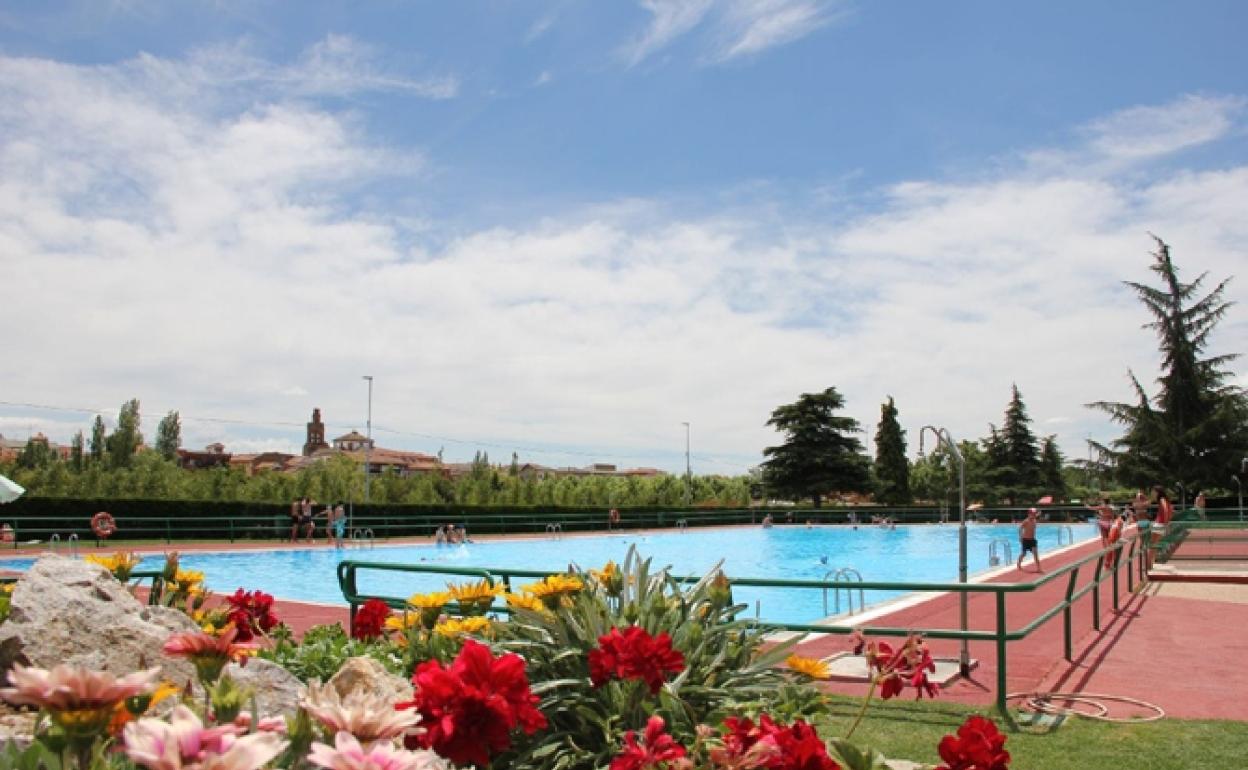 Piscinas de Hospital de Órbigo.