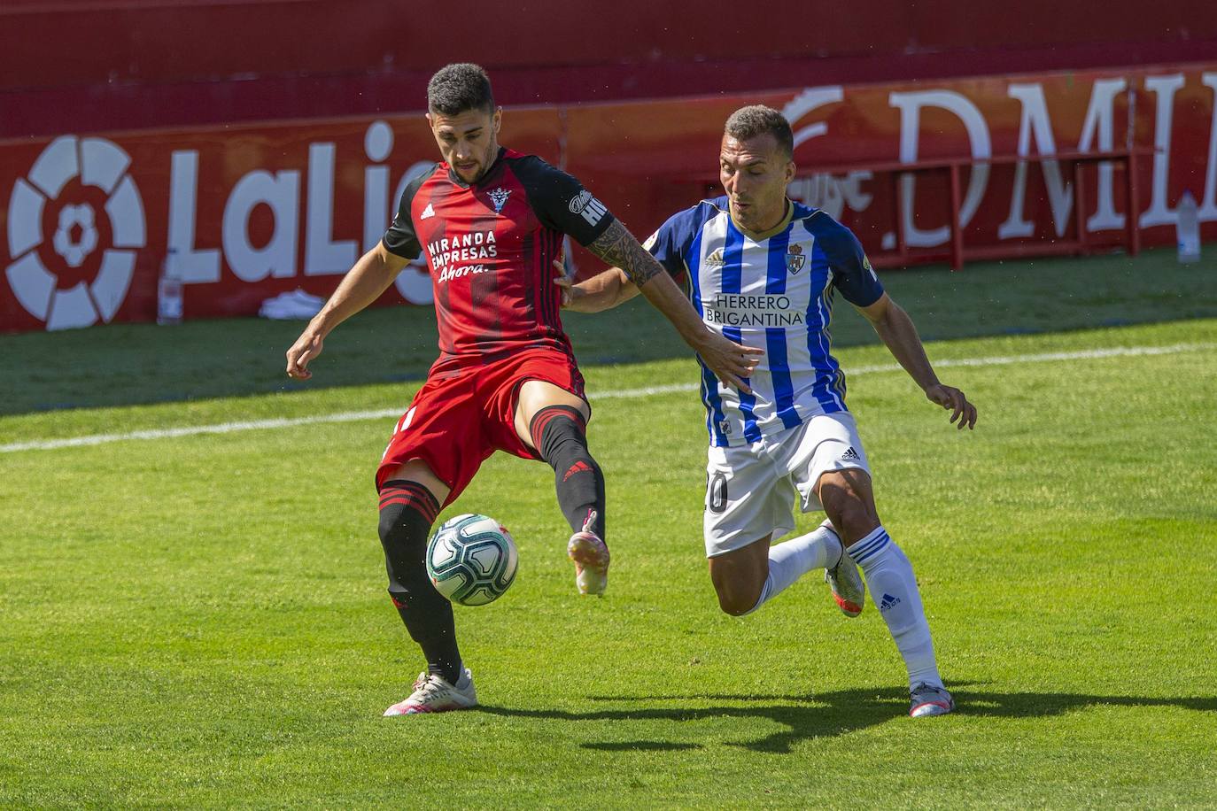 El equipo de Jon Pérez Bolo vuelve a sumar tres puntos en Segunda División.