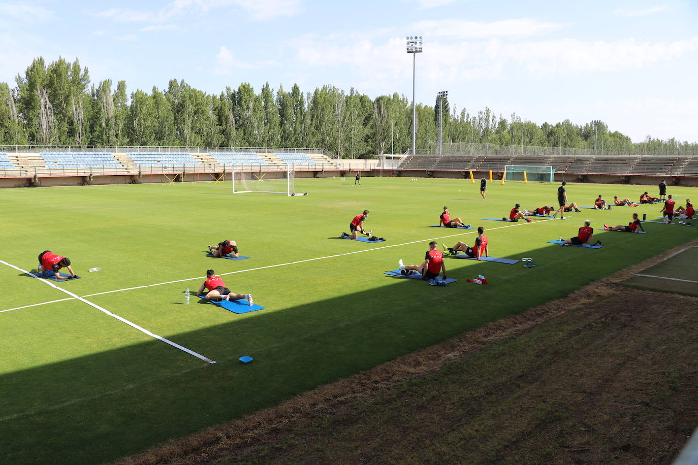 El equipo mantiene la vista puesta en el playoff exprés de julio.