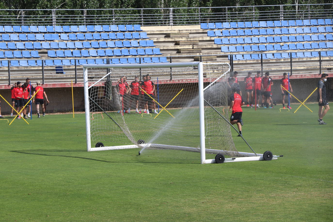 El equipo mantiene la vista puesta en el playoff exprés de julio.