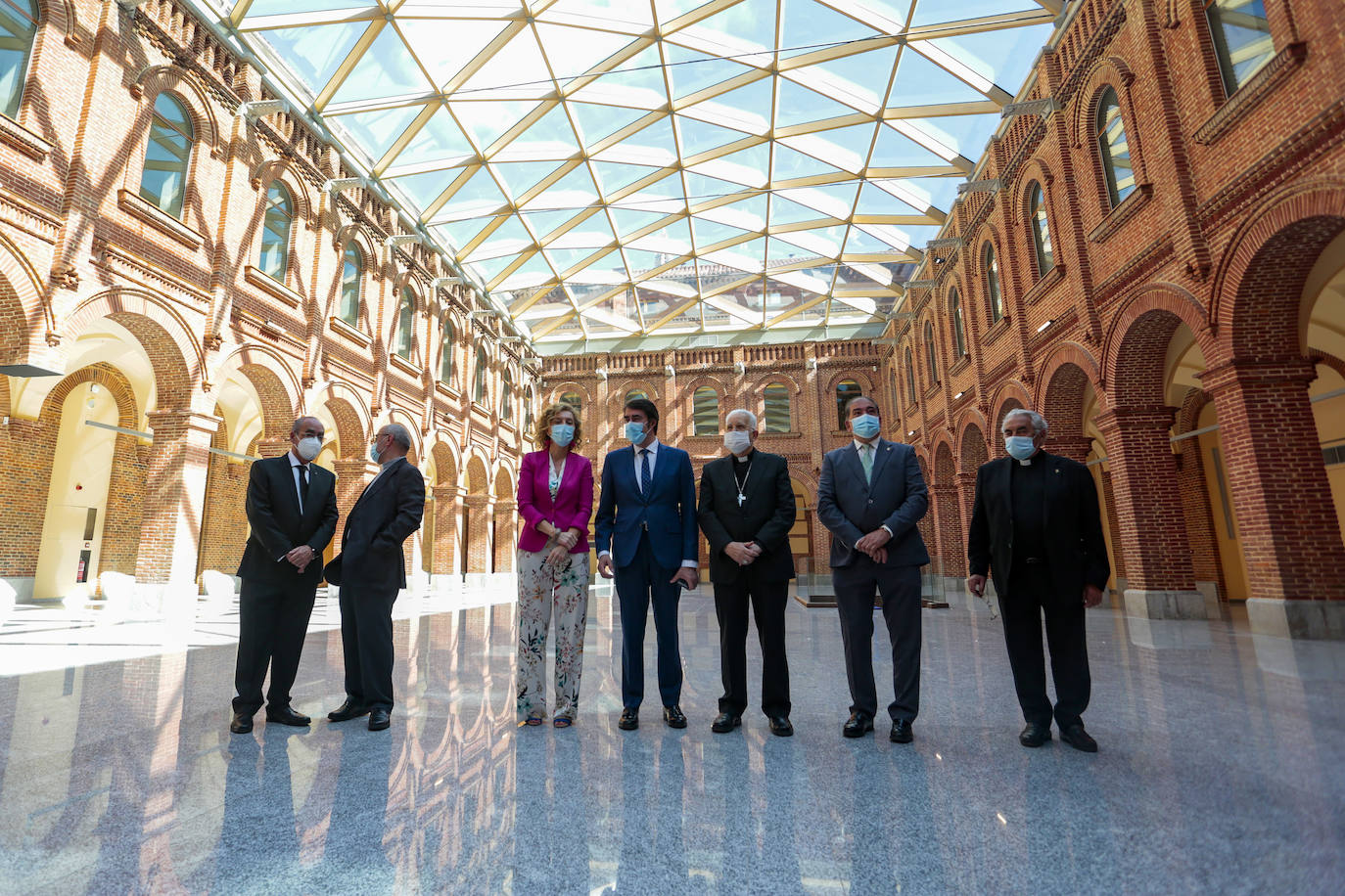 Fotos: Visita a las obras del Museo de la Semana Santa de León