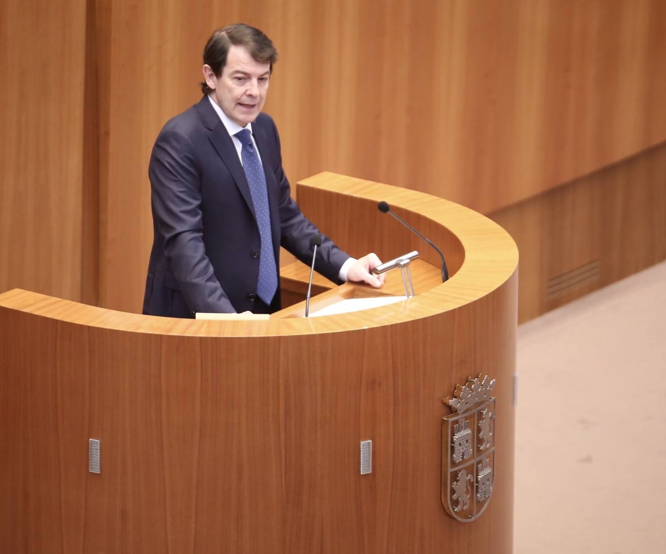 Las Cortes de Castilla y León son escenario del debate sobre el estado de la comunidad. El presidente de la Junta, Alfonso Fernández Mañueco, ha sido el primero en intervenir con una propuesta de consenso presupuestario.