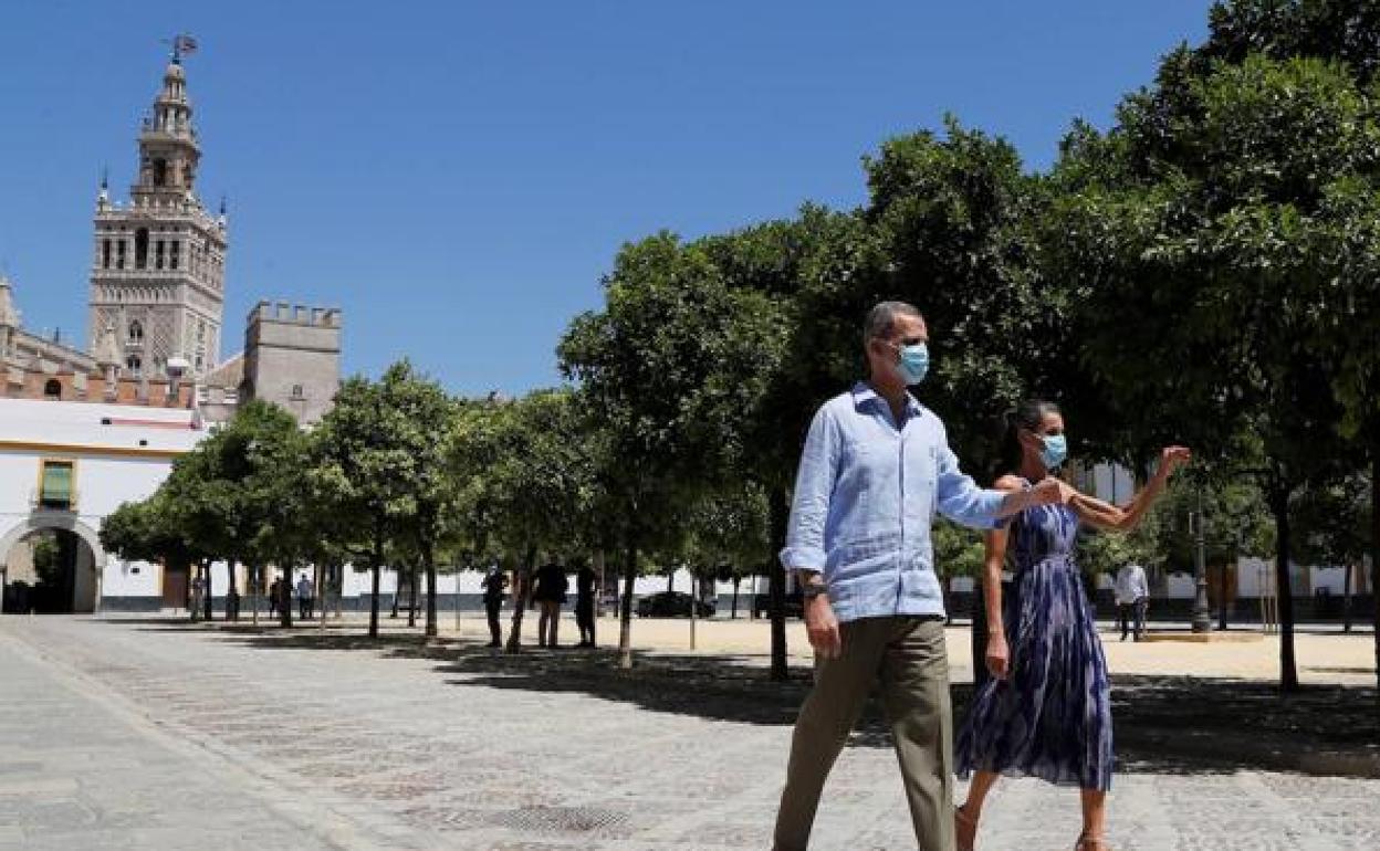 Los Reyes en su visita a España