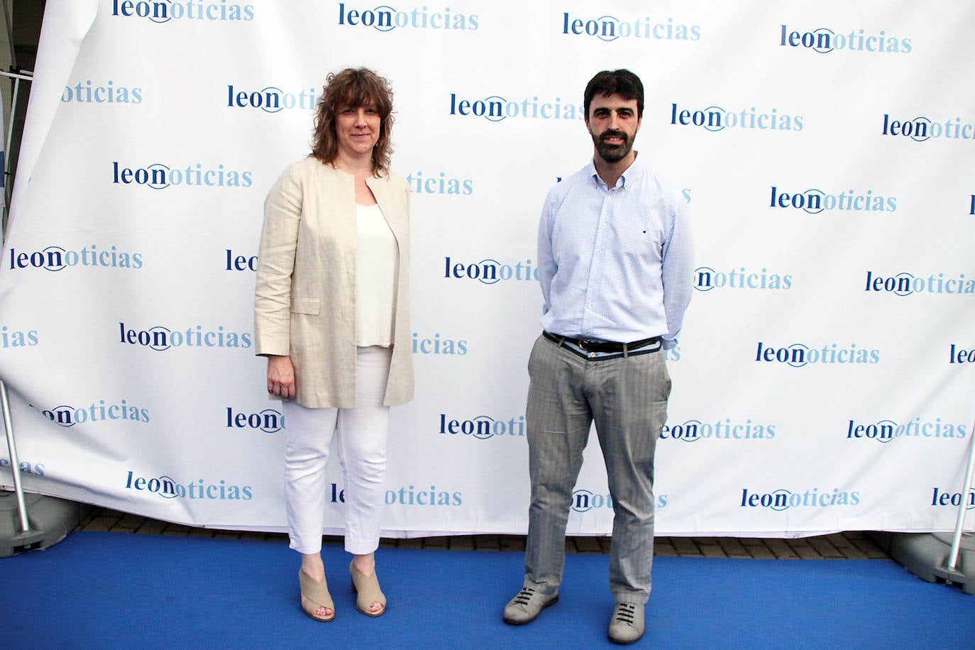 Leonoticias entrega 25 'Leones Alados' a quienes «han participado en una lucha sin descanso» contra el COVID-19 | El diario digital celebra el evento 'León con fuerza frente al COVID-19' para reconocer la labor de diferentes entidades durante la pandemia del coronavirus. 