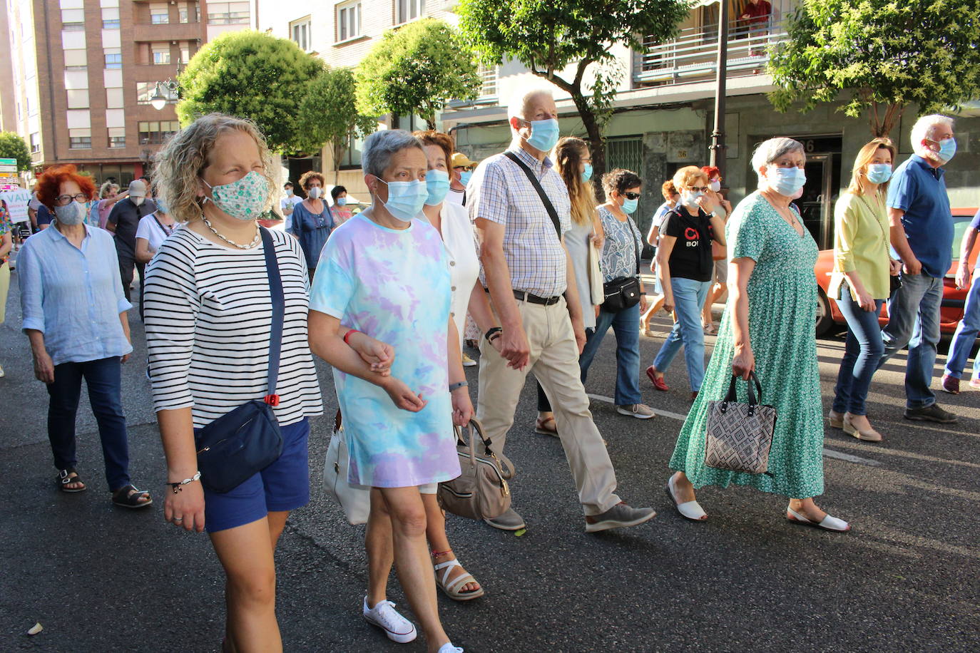 Fotos: León sale a la calle para luchar por el sistema público de salud