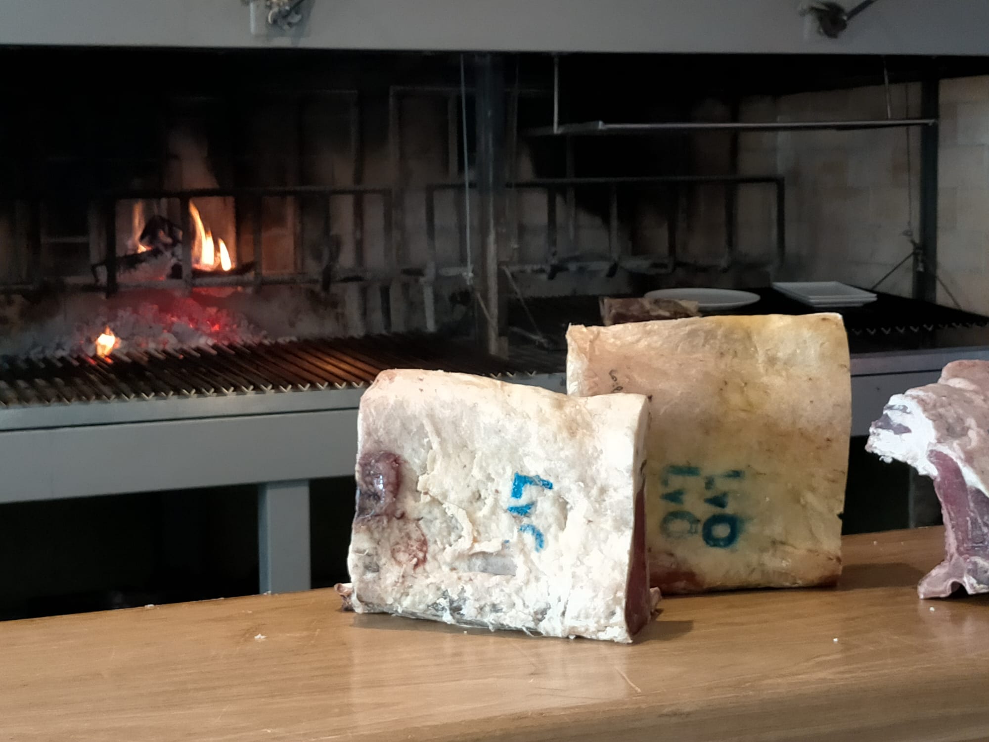 Este restaurante con hotel abre de nuevo sus puertas desde este viernes con todas las medidas de seguridad para disfrutar de sus instalaciones y su 'Carne nivel Dios'.