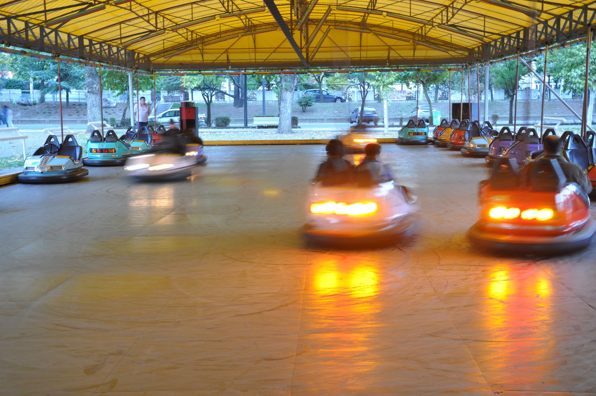 Fotos: Recuerdos y momentos de los coches de choque de Papalaguinda