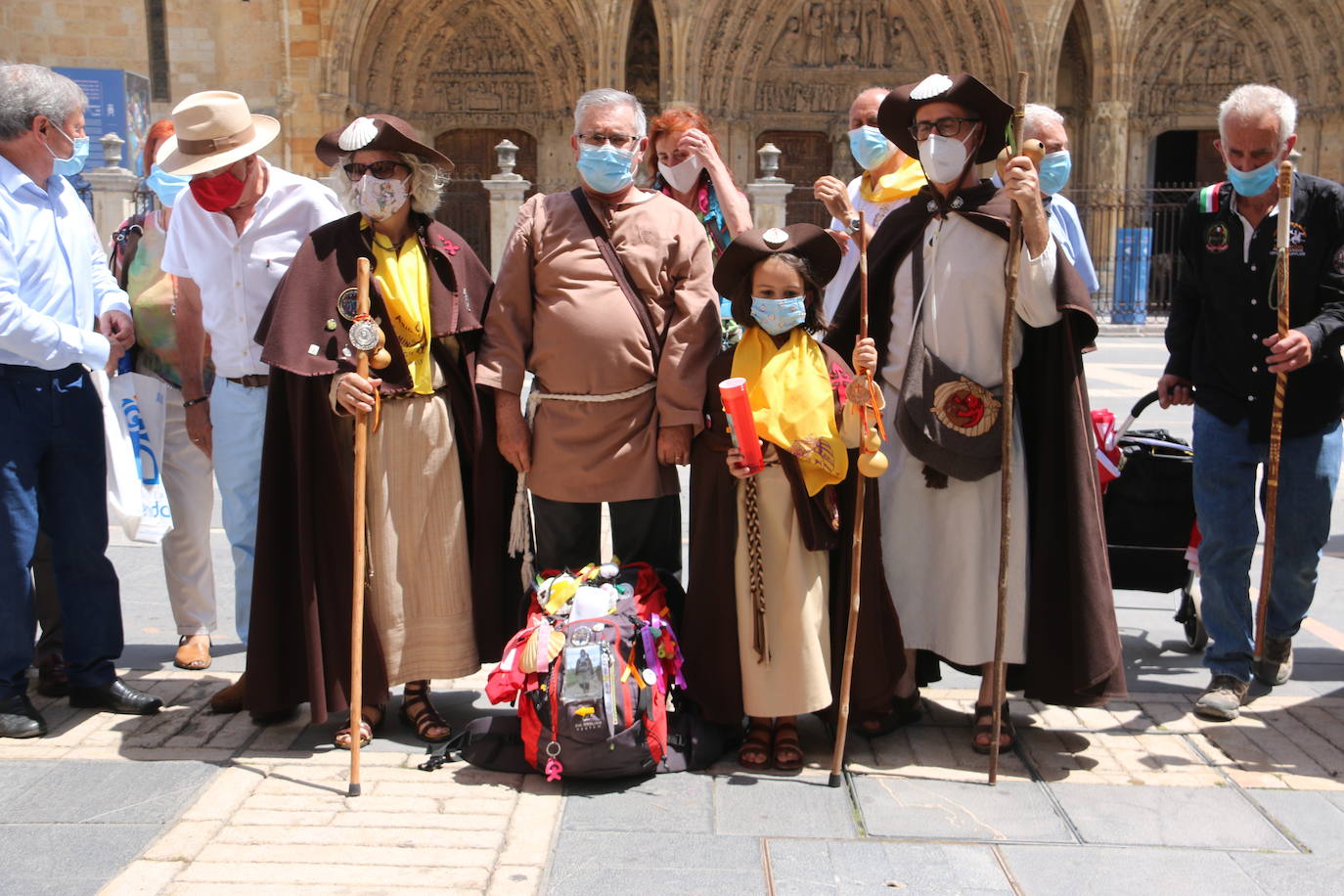 Fotos: La Luz del Camino llega a León