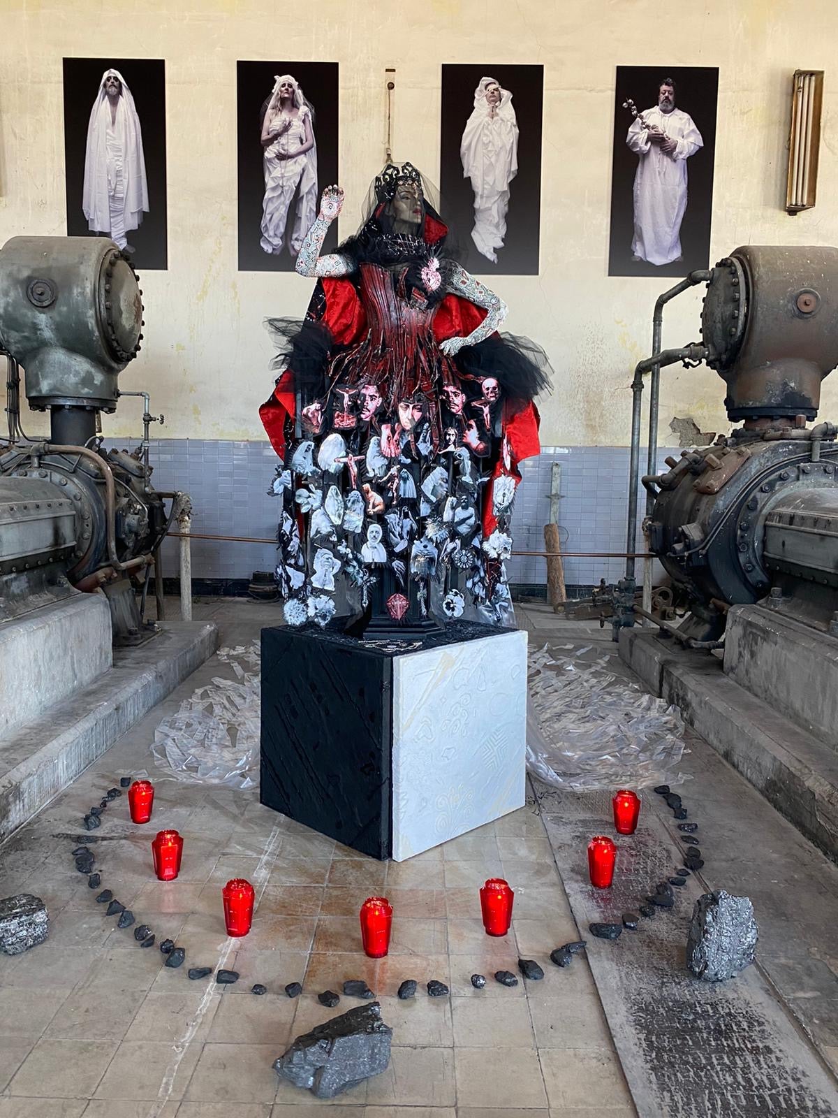 Fotos: La Diputación convierte el Pozo Julia de Fabero en un gran escenario para el arte contemporáneo