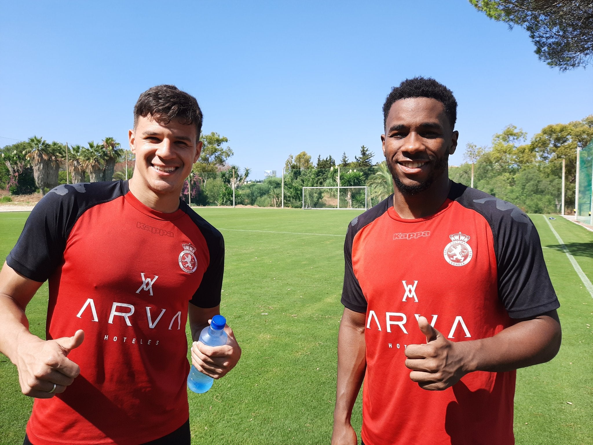 La Cultural sigue con sus entrenamientos en Marbella a la espera de su primer partido.