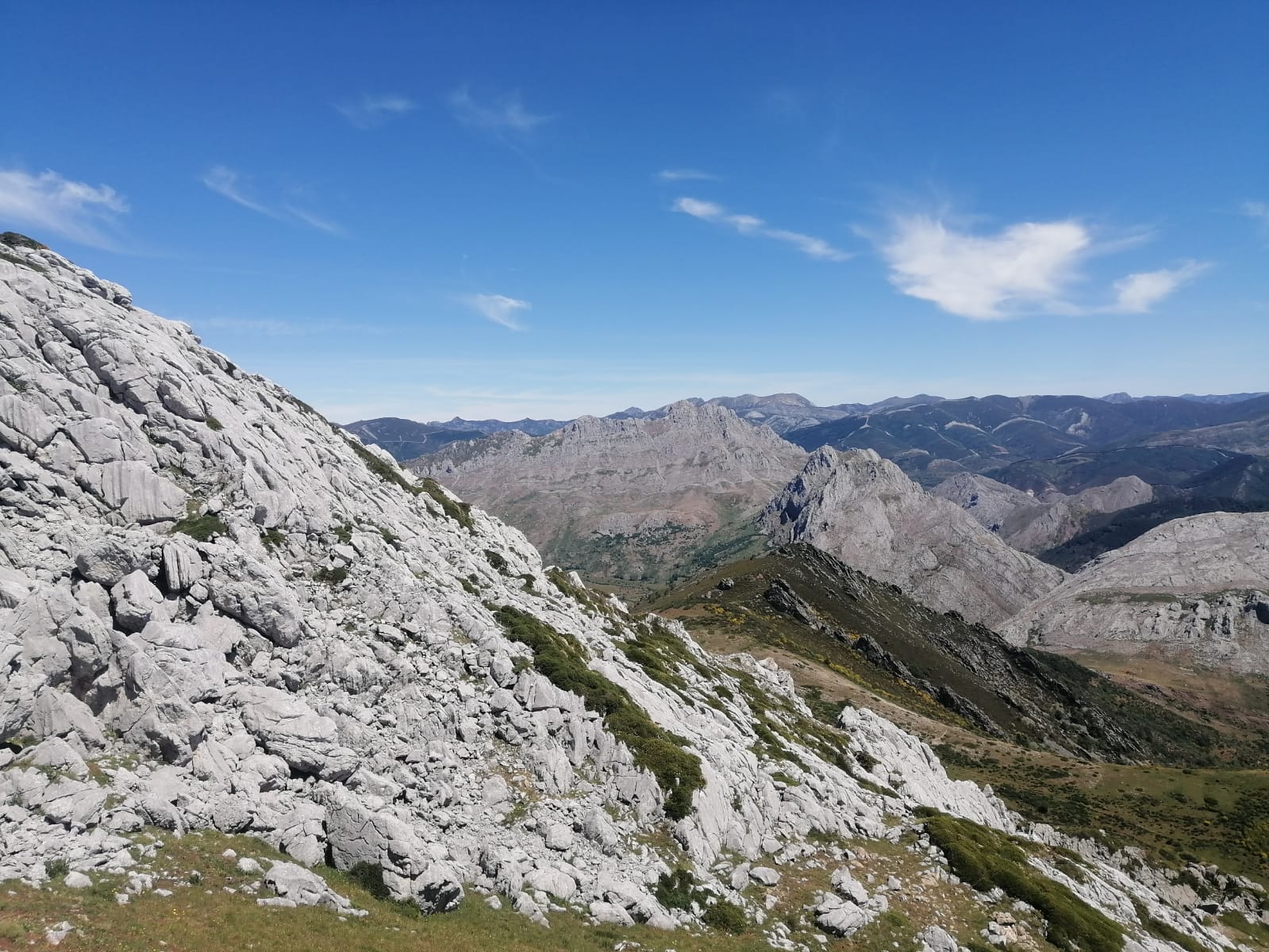 Fotos: De ruta por León: Peña Valdorria