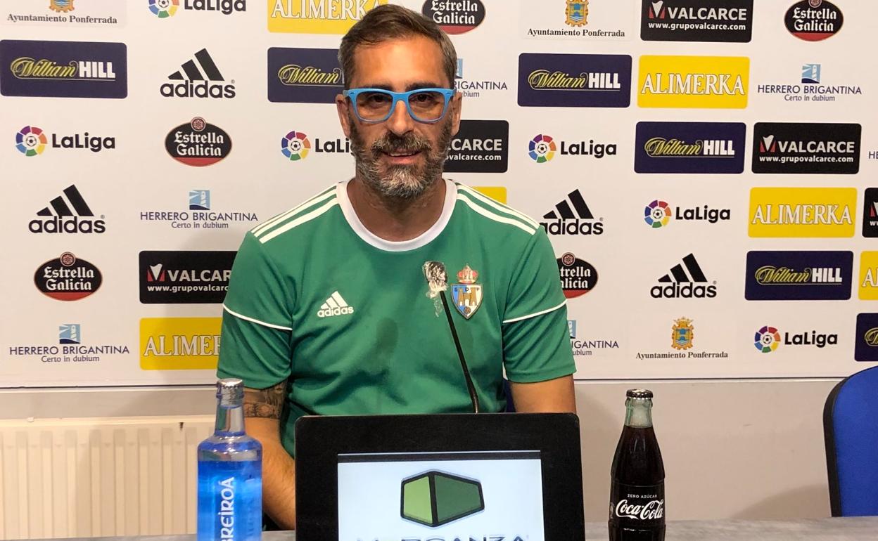 Jon Pérez Bolo, entrenador de la Ponferradina.