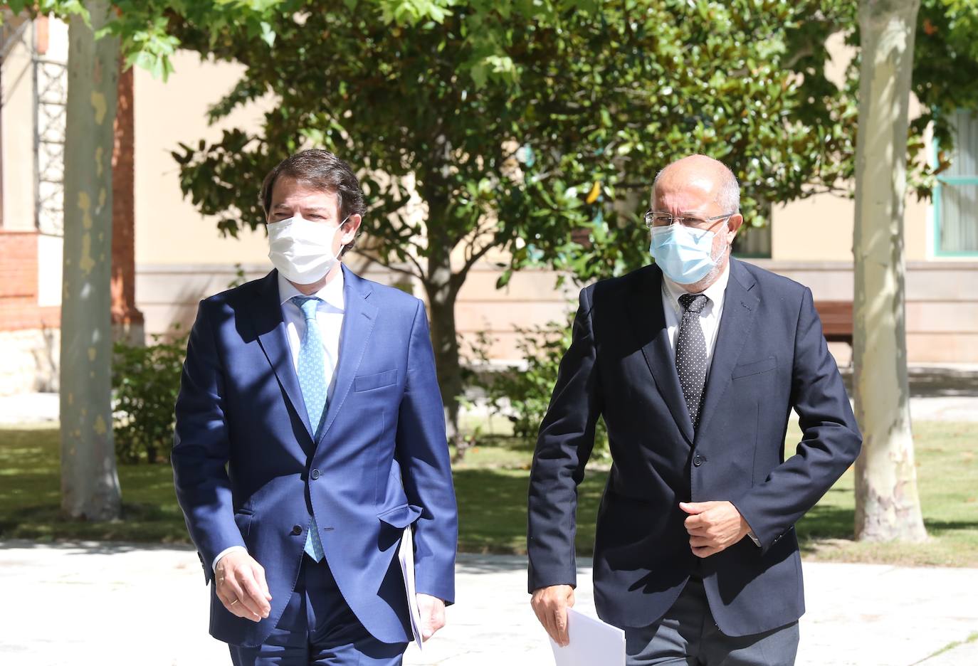 El presidente de la Junta de Castilla y León, Alfonso Fernández Mañueco, y el vicepresidente y consejero de Transparencia, Ordenación del Territorio y Acción Exterior, Francisco Igea, presentan el balance del primer año de legislatura.