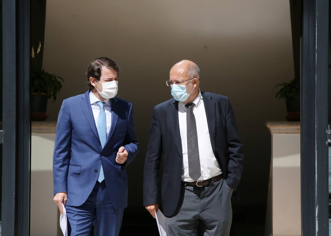 El presidente de la Junta de Castilla y León, Alfonso Fernández Mañueco, y el vicepresidente y consejero de Transparencia, Ordenación del Territorio y Acción Exterior, Francisco Igea, presentan el balance del primer año de legislatura.