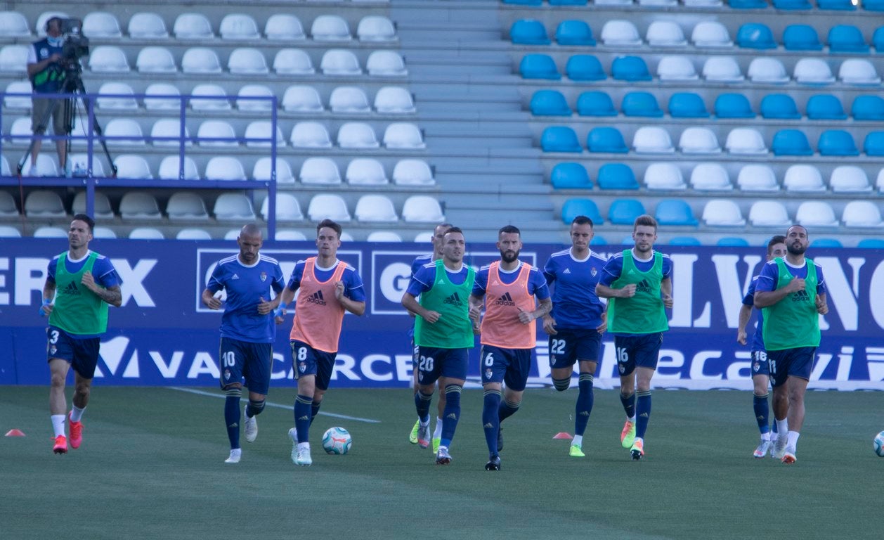 La Ponferradina se impone al Almería con gol de Yuri en El Toralín y logra respirar tranquila con la salvación en el bolsillo | El delantero se convierte en el máximo goleador en solitario de la historia de la Deportiva con 157 'dianas'. 