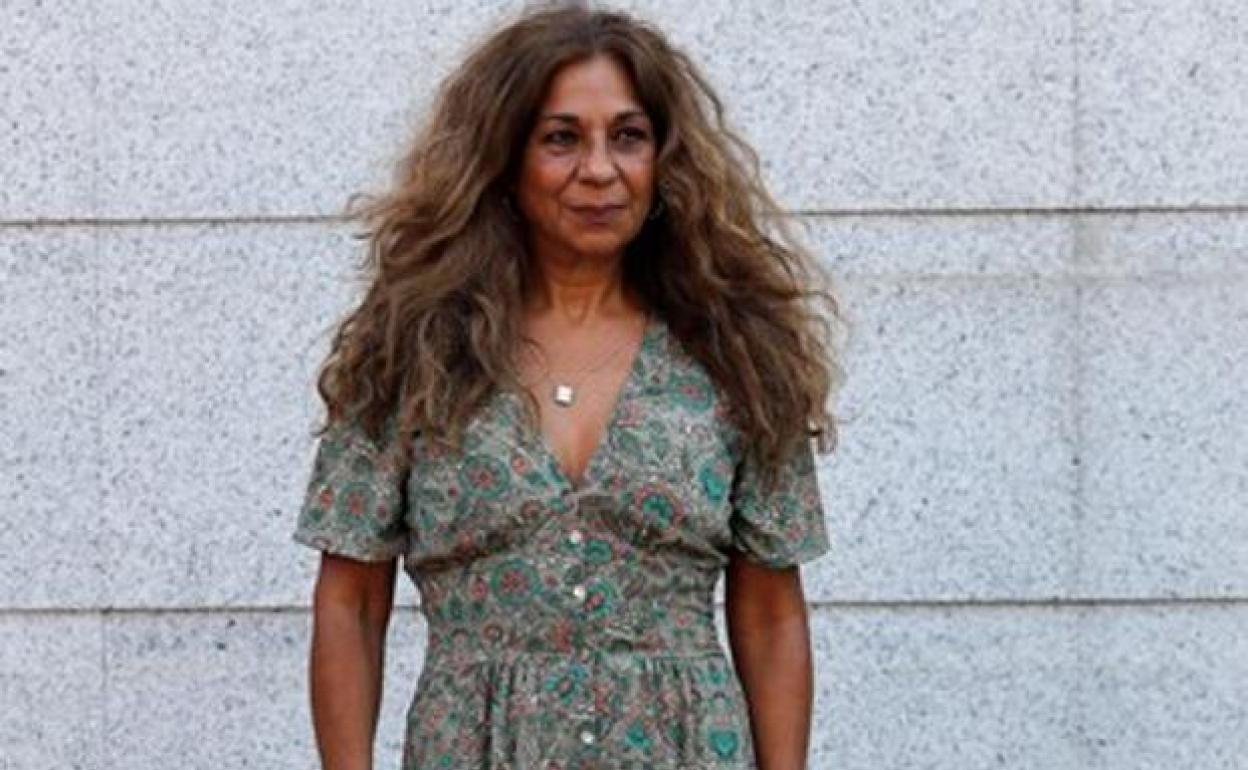 La actriz y cantante Lola Flores.