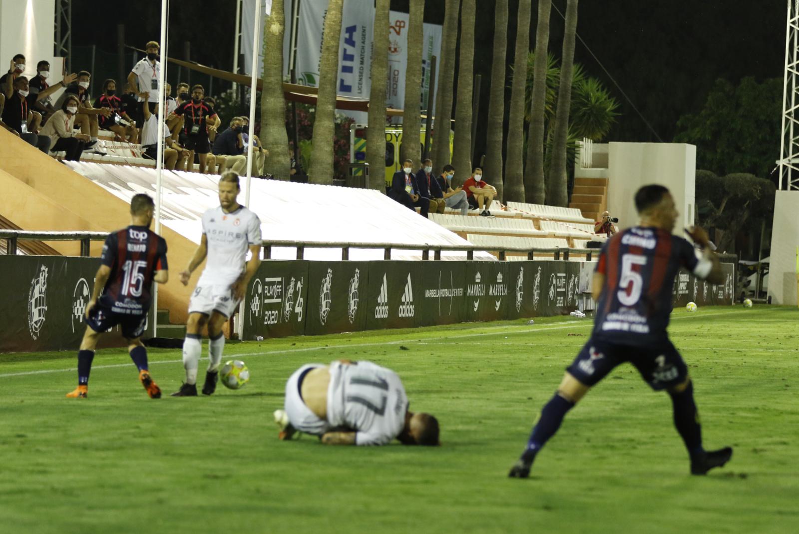 El Marbella Fútbol Center acogió el partido de la primera eliminatoria del playoff exprés