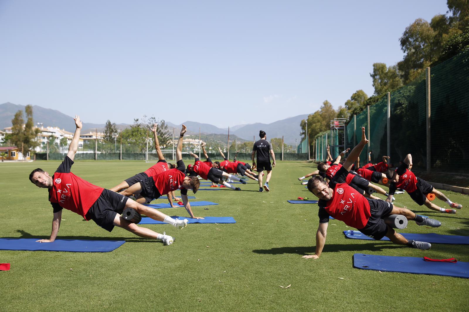 Fotos: Entrenamiento de la Cultural en Marbella