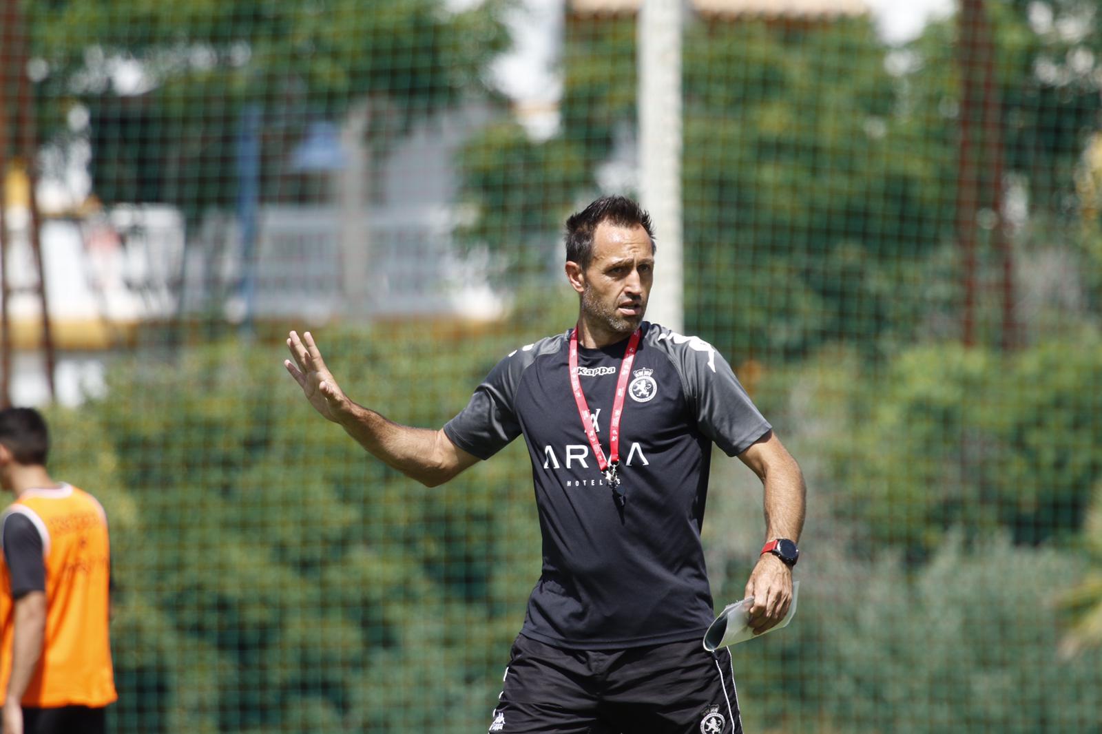 Fotos: Entrenamiento de la Cultural en Marbella