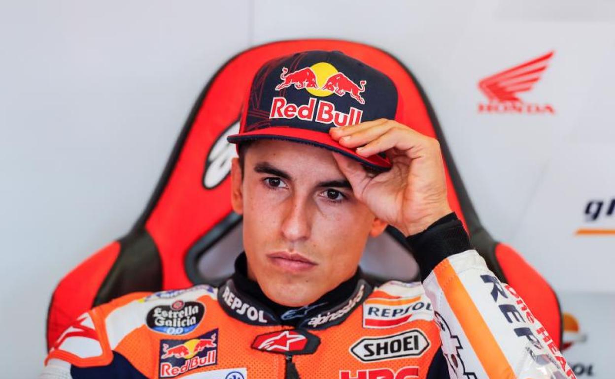 Marc Márquez, en su box. 