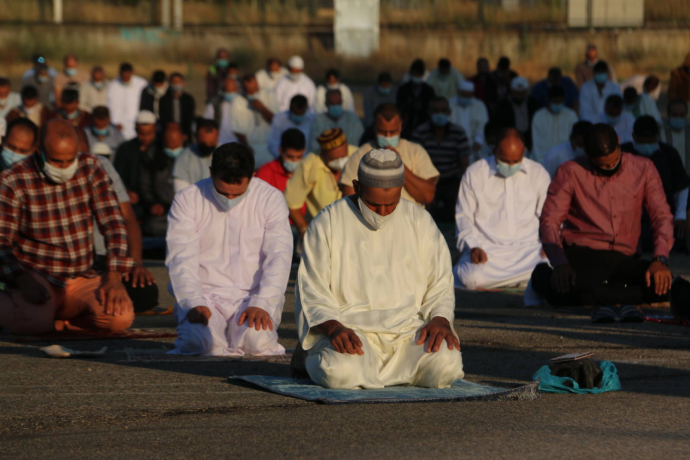 La Comunidad Musulmana de León se une en el día grande de esta religión para celebrar la Fiesta del Sacrificio del Cordero.