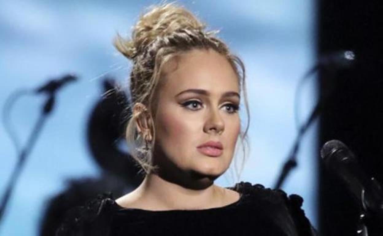 La cantante británica Adele ha sorprendido a sus seguidores con su cambio físico.