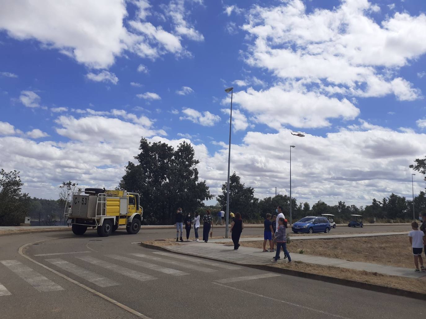 El incendio, cuyas causas se desconocen por el momento, se ha iniciado en torno a las 14:20 horas de este domingo y ha sido controlado por efectivos de Protección Civil