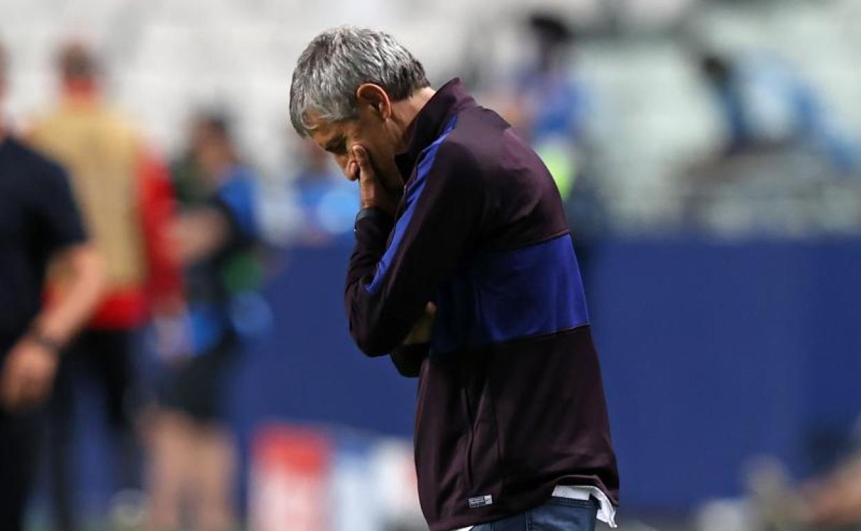 Quique Setién, durante el partido de Champions contra el Bayern de Múnich. 